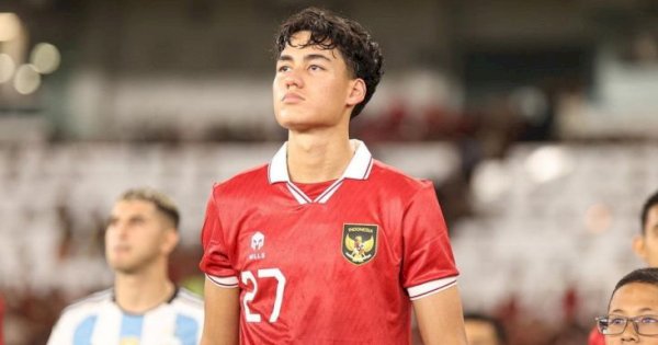 Rafael Struick Resmi Gabung Klub Australia Brisbane Roar