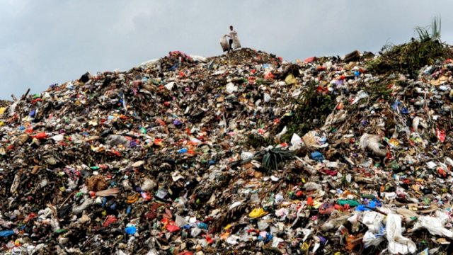 Ancaman Perkotaan: Sampah dan Air Bersih