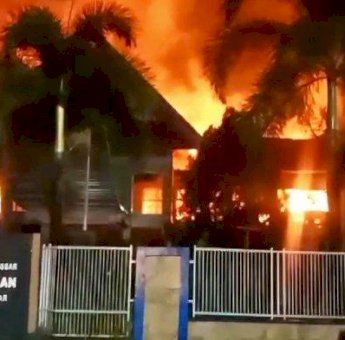 Kebakaran Kantor Dinas Pendidikan Makassar, 5 Orang Diperiksa Polisi