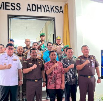 Hadiri Peresmian Mess dan Graha Adhyaksa, Pj Walikota Parepare Harap Pelayanan Hukum