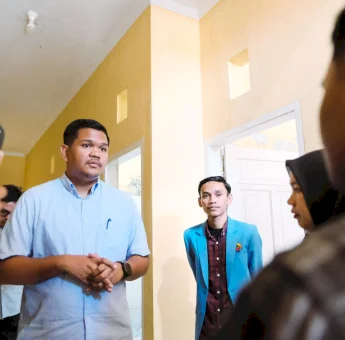 Kunjungi Asrama Mahasiswa di Makassar, Bupati Bantaeng Uji Nurdin Segera Rehab Bangunan