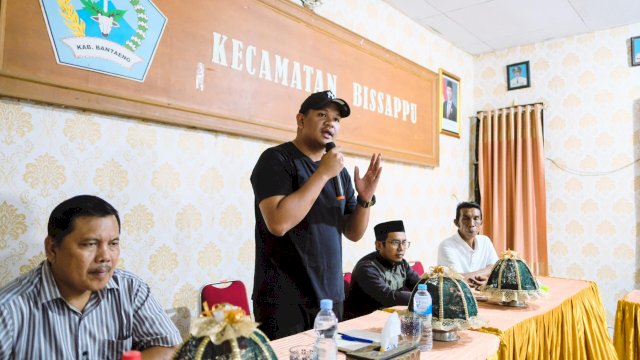 Jawab Tuntutan Warga Bonto Salluang Soal Dampak Lingkungan, Bupati Uji Nurdin Pindahkan TPA ke KIBA