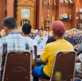 Beri Solusi Cepat, Bupati Bantaeng Uji Nurdin Terima Warga Terdampak KIBA