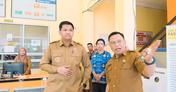 Sidak Rumah Sakit, Bupati Bantaeng Uji Nurdin Cek Absensi dan Pelayanan Pegawai