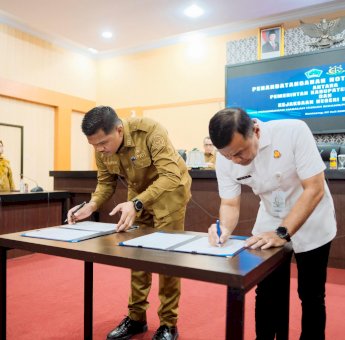 Bupati Uji Nurdin dan Kejari Bantaeng Teken Mou Kerja Sama Penanganan Masalah Hukum
