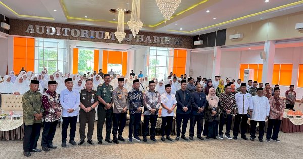 Buka Manasik Haji Tahun 2025, Walikota Parepare Pesankan CJH Fokus Beribadah