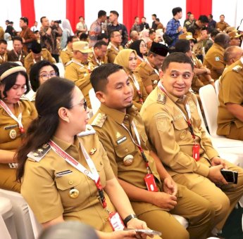 Bahas Perubahan Geopolitik Dunia, Wali Kota Parepare Tasming Hamid Hadiri Sarasehan Kebangsaan