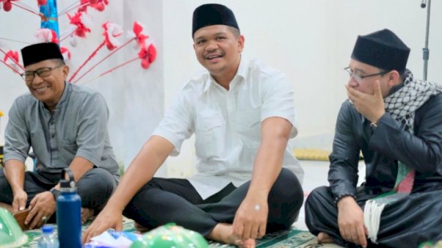 Bupati Bantaeng Uji Nurdin Minta Warga Desa Pattallassang Jadikan Maulid Momen Untuk Bersatu